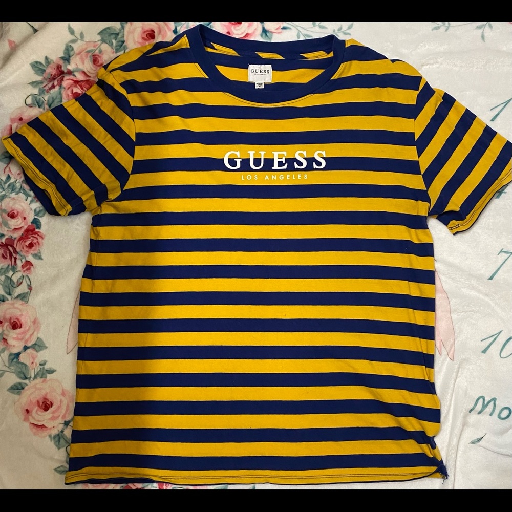 Men’s striped Guess Los Angeles Tshirt Sz Medium